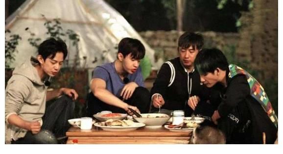 《向往6》官宣：原班人馬回歸，可我心中的向往，已經(jīng)回不去了