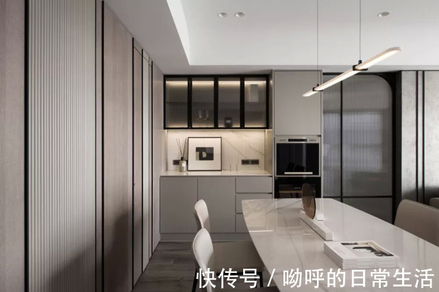 三口之家|台式简约，弧形美感