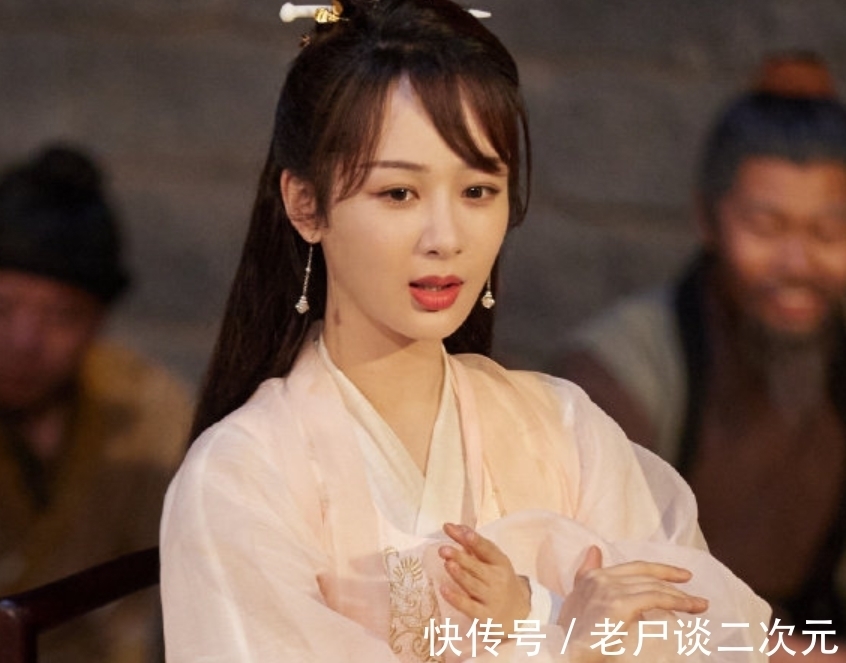 黄子韬|杨紫退出《萌探》后， 黄子韬发文晒合照，对杨紫的感情一目了然