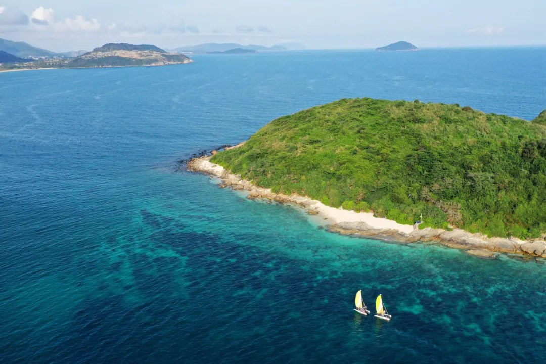 日月湾|人少便宜！这座25℃安逸慢城，却鲜有人将它列入海南旅行清单