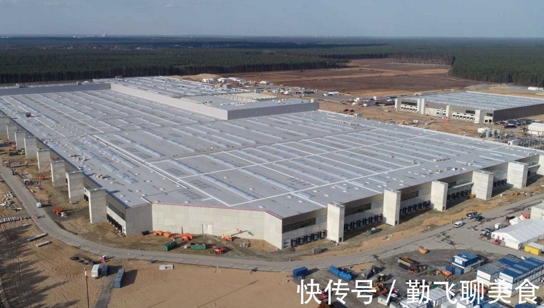 经济林|挑战“中国速度”被打脸,马斯克在德国建工厂,20个月才搭了个壳