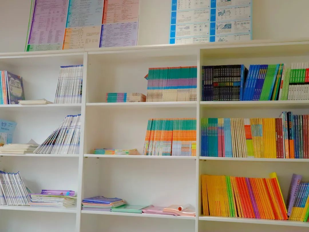 小书店!独具特色的衡复小书店,适合静心求知的你