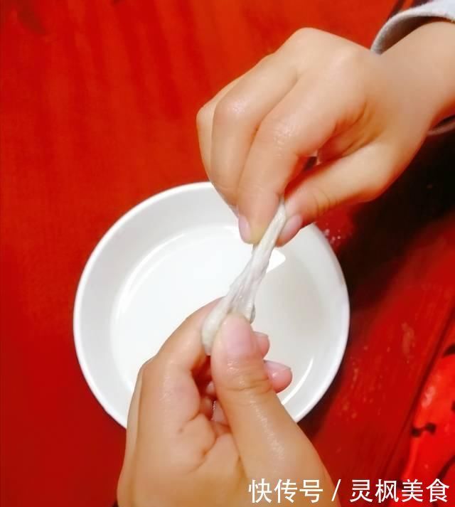 自制凉皮,筋道爽滑,健康无添加第一次制作非常成功,这里有图有详解