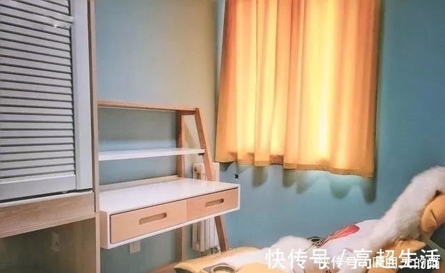 卡座|老婆请表哥装修漂亮极了，餐厅卡座真实用，电视墙特别喜欢，晒晒