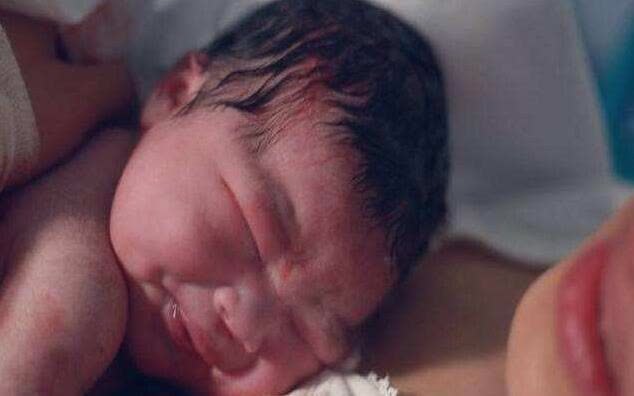 胸腔|为什么新生儿一出生就要哭?不哭还要被打哭?看完再也不心疼娃了