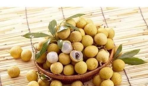 保护视力|食物养生很重要，三种食物坚持吃，营养丰富，补血安神，保护视力