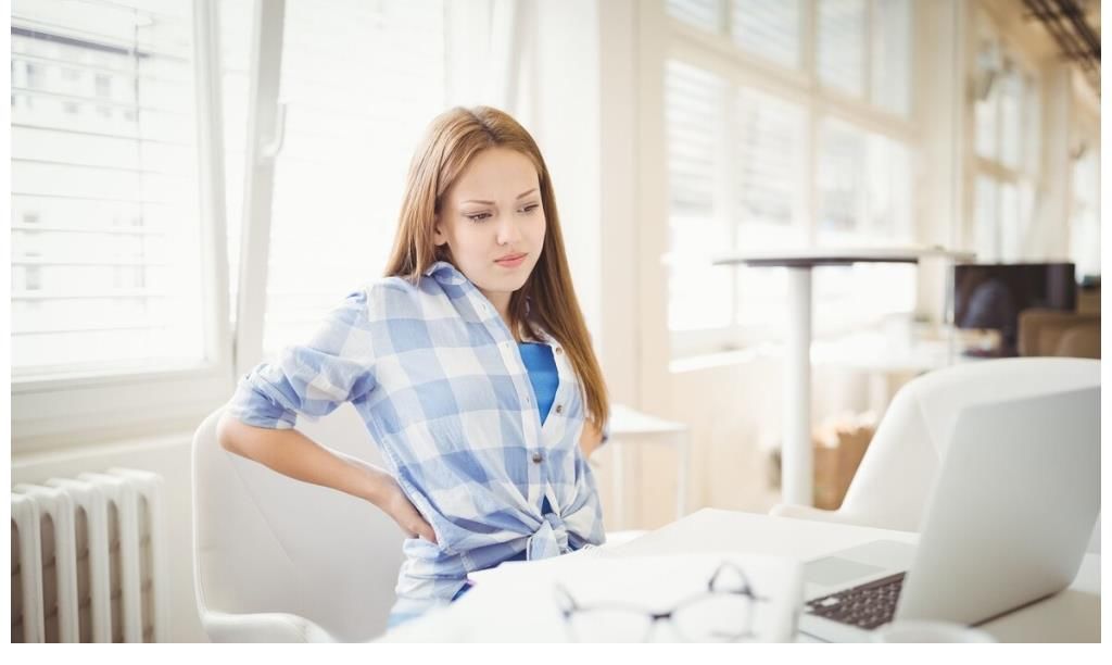 骨质疏松|骨疏松的“凶手”找到了，骨科医生：3物会悄悄“挖空”骨头，少碰