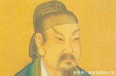 太尉|此人当众人面说自己不怕蛇,结果刚说完蛇出来吓得屁滚尿流的跑了!