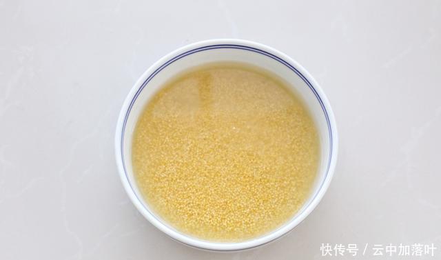 面糊|蛋糕蒸着吃,无水无油又养胃,暄软香甜比烤的还好,简单零失败!