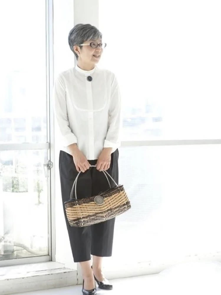 奶奶们 日本奶奶们的秋日造型，简约又大方，比“中国大妈”穿搭更有气质