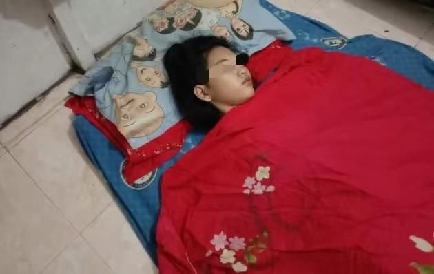 现代 睡美人 印尼17岁少女遭遇交通事故后嗜睡最长连睡13天不醒 天合乐学帮助家长发现孩子的更多可能