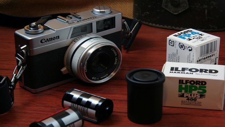 相机|用手机拍出 80 年代复古感？这几款 App 精致复古、超多免费胶卷相机