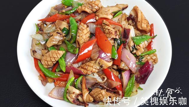 洋葱|干鱿鱼这样做真“鲜”做法技巧全公开,一次做一大盘,下饭又解馋