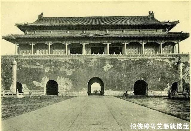 故宫|古今对比：100年前的故宫原貌，和今天有何不同？