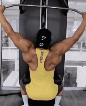 背部|获得过中国健体大赛亚军,肌肉太强了,女友心目中的男神