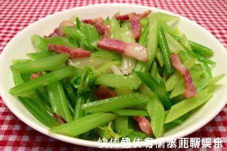 芹菜茎|吃芹菜易犯的三个错误,第二个很多人犯,这里面有你吗?