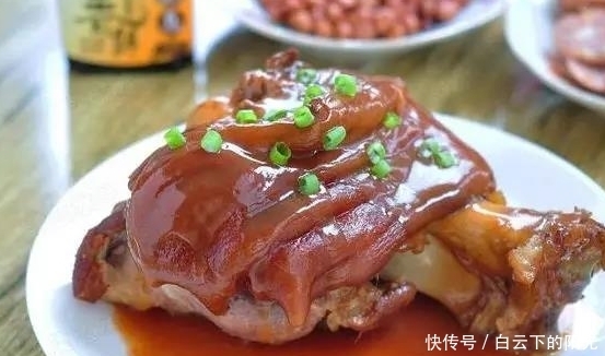 大厨级别红烧肘子,肥而不腻不要错过,勾起你对美食的经典回忆