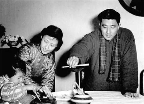 送走|艺术家黄宗英:4段婚姻,送走4位才华横溢丈夫,晚年:一生太热闹