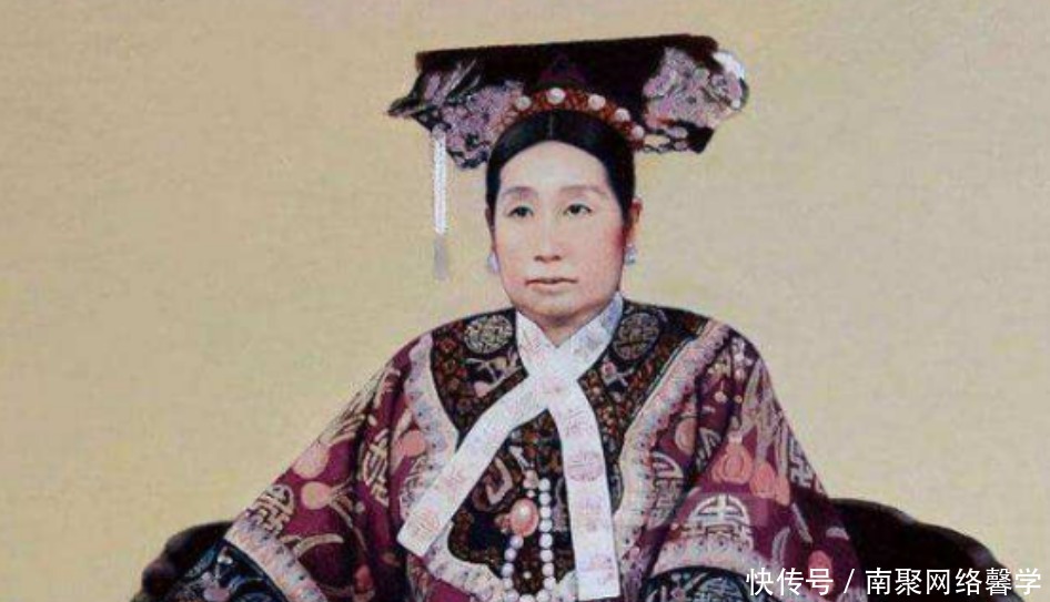 袜子|慈禧初次见电灯泡,道出一句话,后人:难怪清朝要灭亡