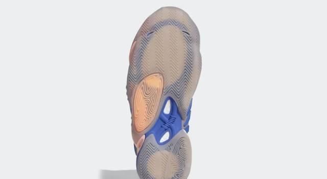 球鞋丨开局一张图，内容让你酸，三月的重磅球鞋都在这了