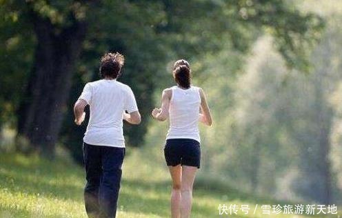 妊娠纹|生过娃和没生过娃的女人有哪些差别这3个部位,藏不住