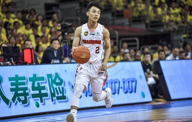 汤杰|杜锋生气了!广东男篮3人离队,不仅仅是因为吉林男篮
