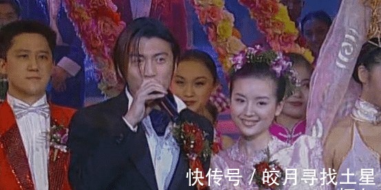 春晚带头嗑CP,从相约98到2018,春晚合唱的那些名场面