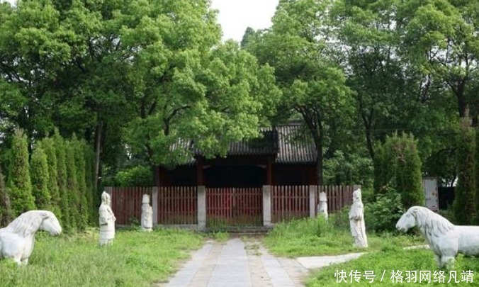 周王朱橚|朱允炆削藩的王爷中最惨的是谁?湘王携全家自焚,其余被贬为庶人