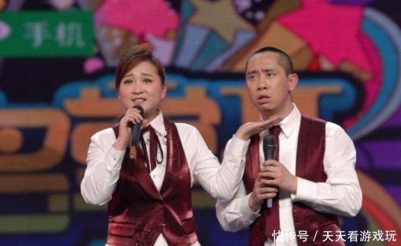 从春晚当红明星沦为笑谈,为挣钱“丢弃”贾玲,一手好牌打得稀烂