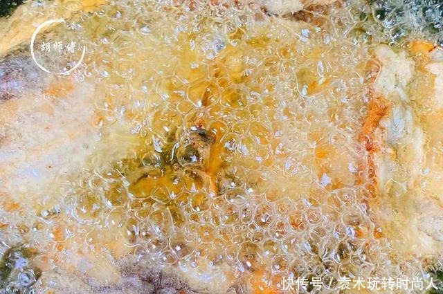 金黄|炸带鱼时,直接炸是大忌!老渔民教您一妙招,带鱼金黄酥脆还不腥