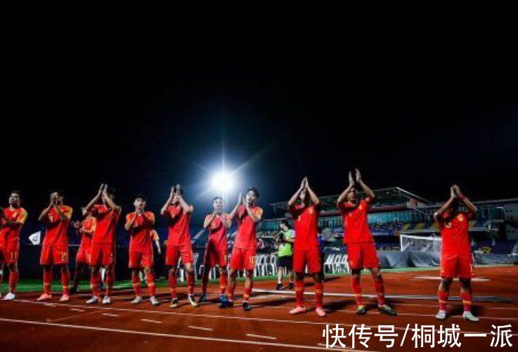 净胜球|输谁都行就不能输给中国队!越南球迷羞辱国足,你为什么不愤怒?