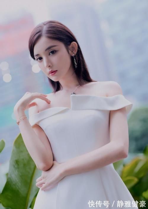 女人|不管多大年纪的女人,这5种发型留久了,脱发还很伤头发!