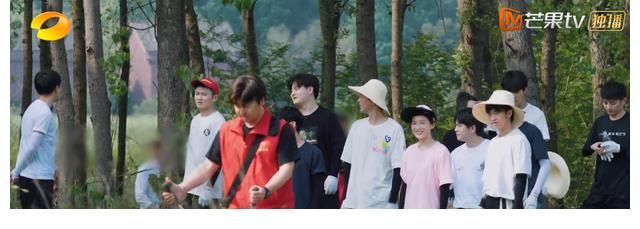 刘胜瑛|《向往5》即将收官为何大家还在“制作木屋”?背后原因很暖心