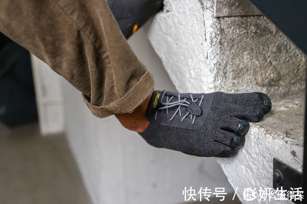 vibr他们说，你就是丑？他们也说，你就是科技！那五指鞋，你到底是什么？看我捋清了没！