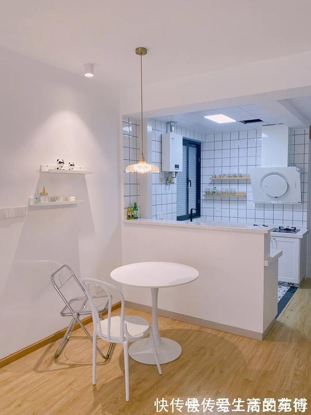 吊顶|越来越多人不吊顶,不做背景墙,看看她家,明亮宽敞,以后照着装