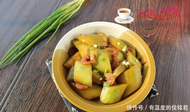 立秋后,晚餐经常吃一盘它,饱腹又瘦身,低卡零负担,体重悄悄降