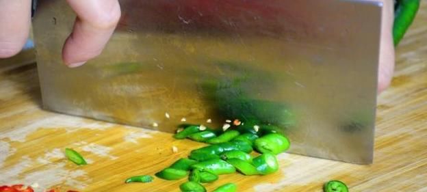 吃光|学会这道万能凉拌调味汁,拌什么都好吃,拌一盘吃光一盘