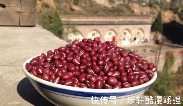 红豆|立冬将至,记得多吃三白、三红,少食三样,驱寒暖身身体棒