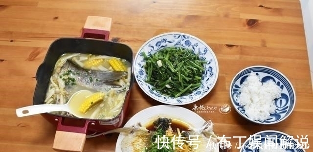 玉米海鲜菇鱼汤|两口子的晚餐，一荤一素一汤，实惠又好吃，吃着舒服，光盘不浪费