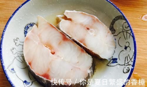 清蒸鳕鱼|这菜贵是贵了些,孩子常吃补钙益智,聪明伶俐长高个,再贵也值得