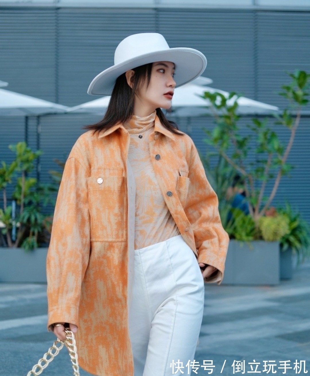 对比感 年会party如何惊艳众人?气质魅力挡不住,轻轻松松搭配高级感