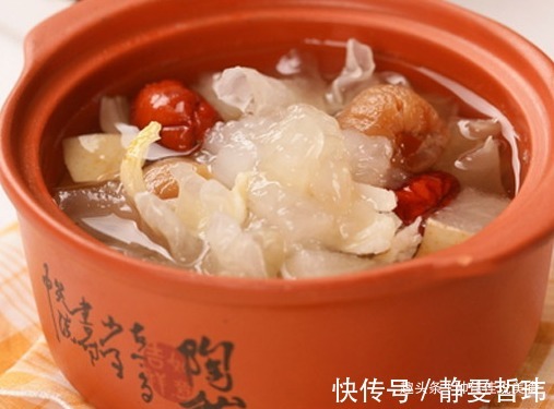 雪梨|桂圆和此物一起煮,增强记忆力,滋养卵巢,睡眠好了,人也精神了