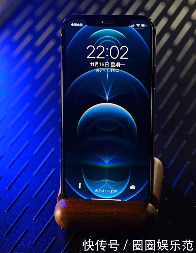 颜值|iPhone 12 Pro颜值到底高不高?在微距镜头下看一看
