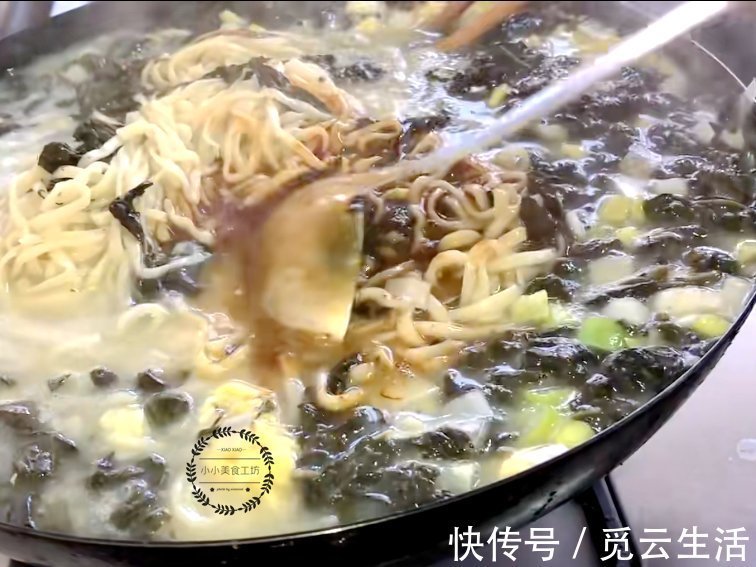 这菜,很多人只吃果实,其实叶子才是宝贝,如今有钱也难买到