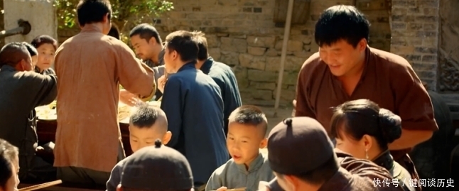 俗话说:父子不同席,叔侄不对饮,讲的是什么礼数,有什么禁忌?