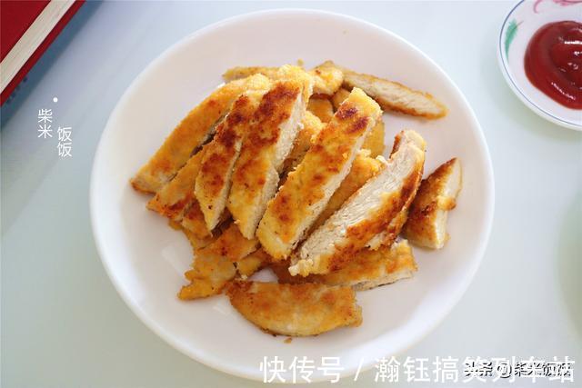鸡胸肉|比猪肉便宜，比牛肉更嫩，煎一煎外酥里嫩，这肉太香了