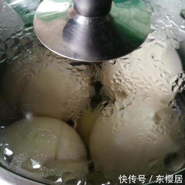 筋道|馒头店的馒头又大又白,加了啥东西?做好4点,暄软筋道,你也行