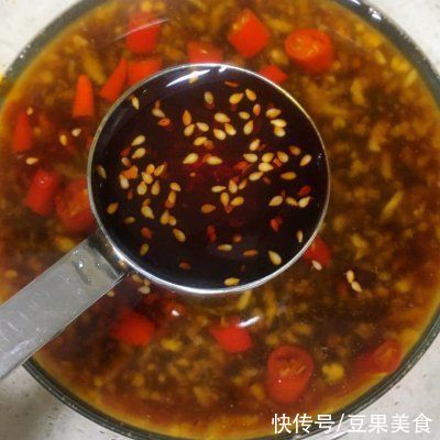 木耳|告诉你3个诀窍，在家也能做出轻盐腐竹木耳拌黄瓜