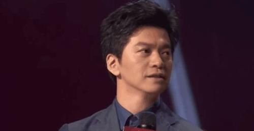 學(xué)員|李健看一期《好聲音》，就給廖昌永李榮浩發(fā)微信，原因夠笑三天