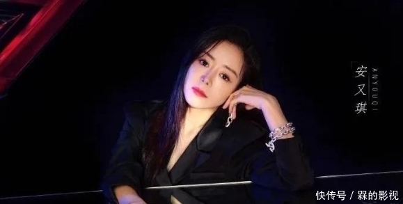 她曾是超女冠军,为生活跑小县城商演,38岁依旧单身一人